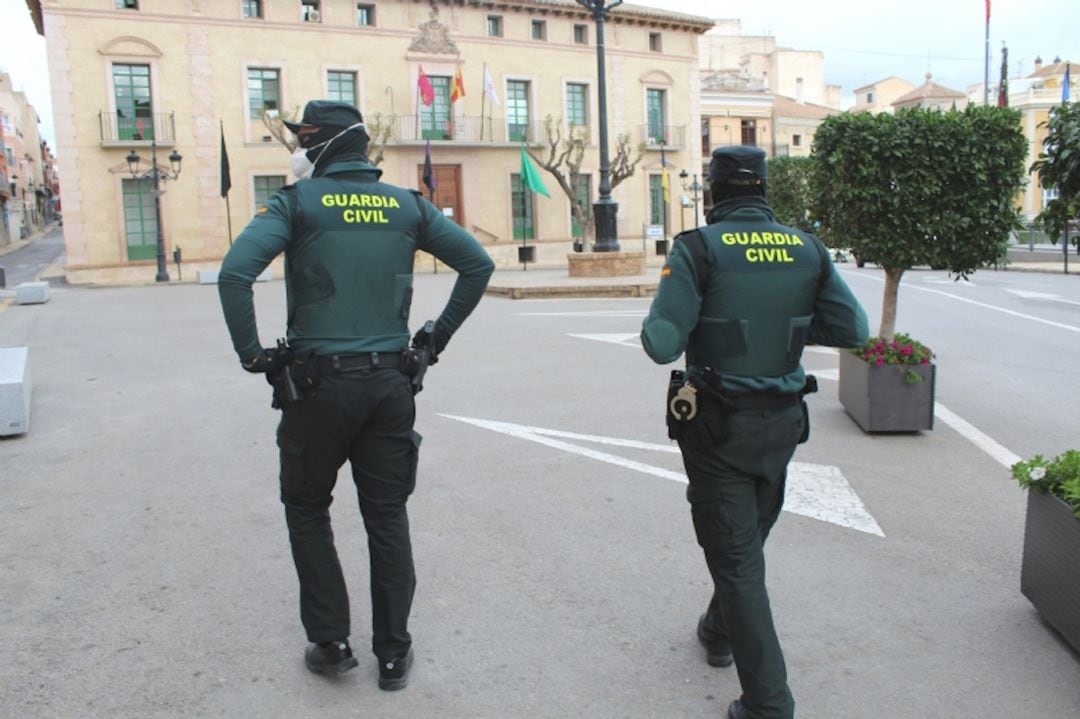 Policía Local y Guardia Civil endurecen el control del estado de alarma en Totana