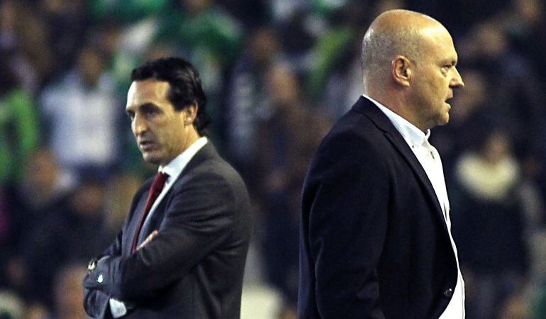 Mel y Unai Emery, técnicos de Betis y Sevilla, respectivamente