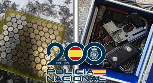 Parte del material incautado en Vélez-Málaga