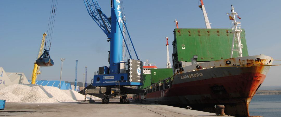 Descarga en el puerto exterior