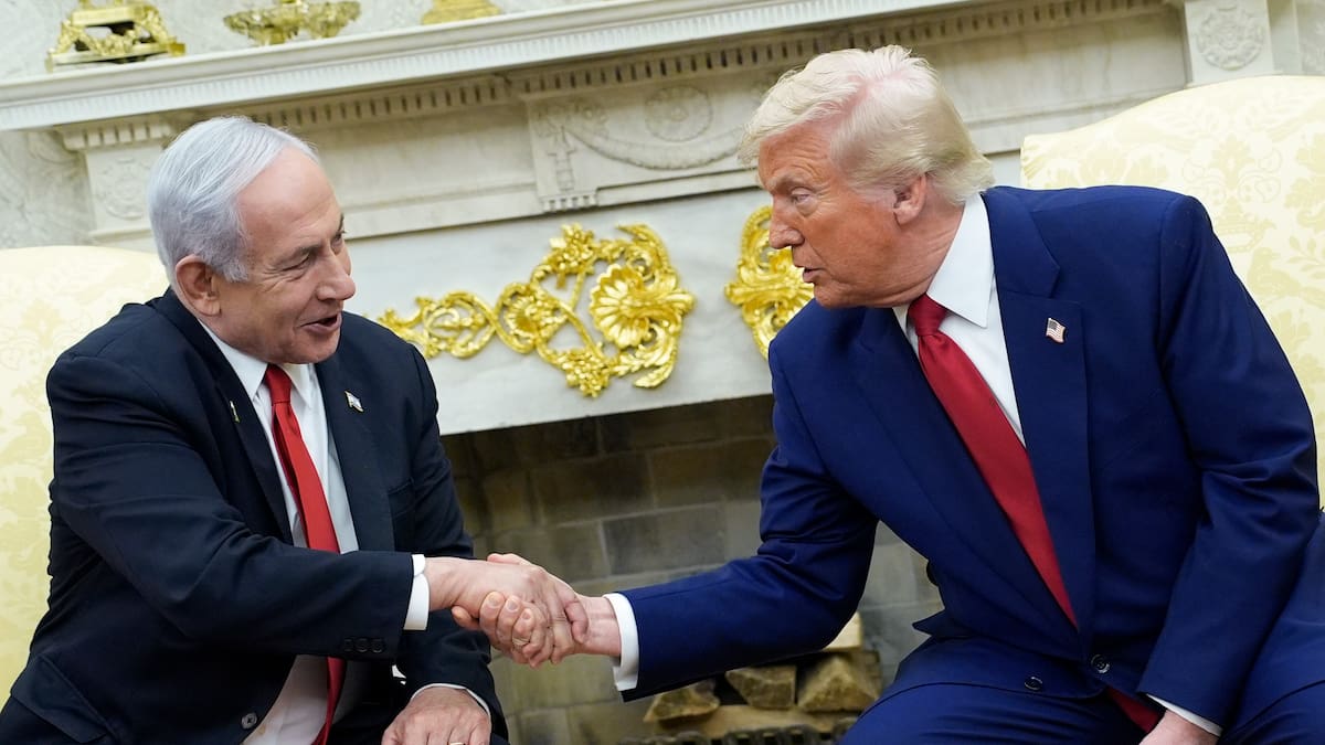 Najat el Hachmi: "Obsesión fálica de Trump y Netanyahu"