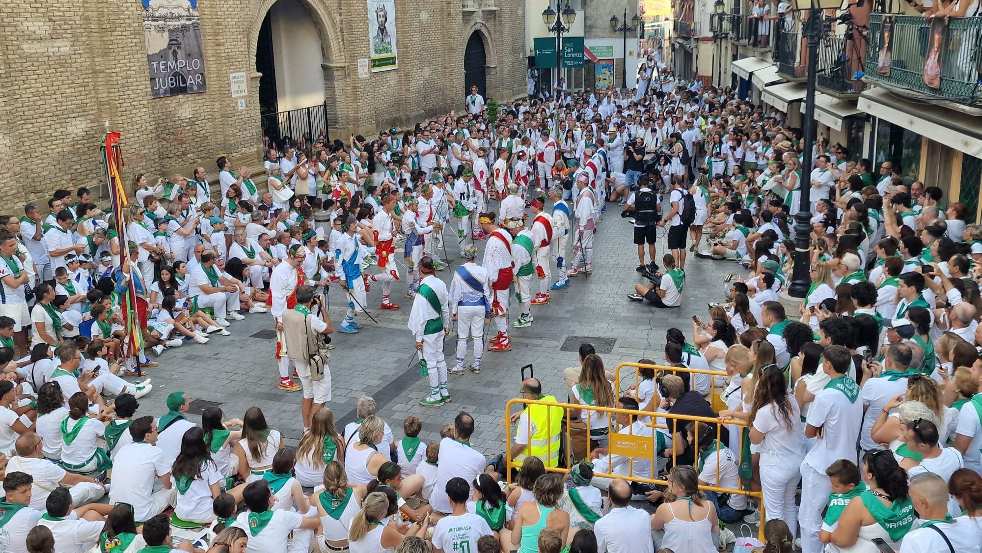 Los danzantes cumplían con la tradición el 10 de agosto