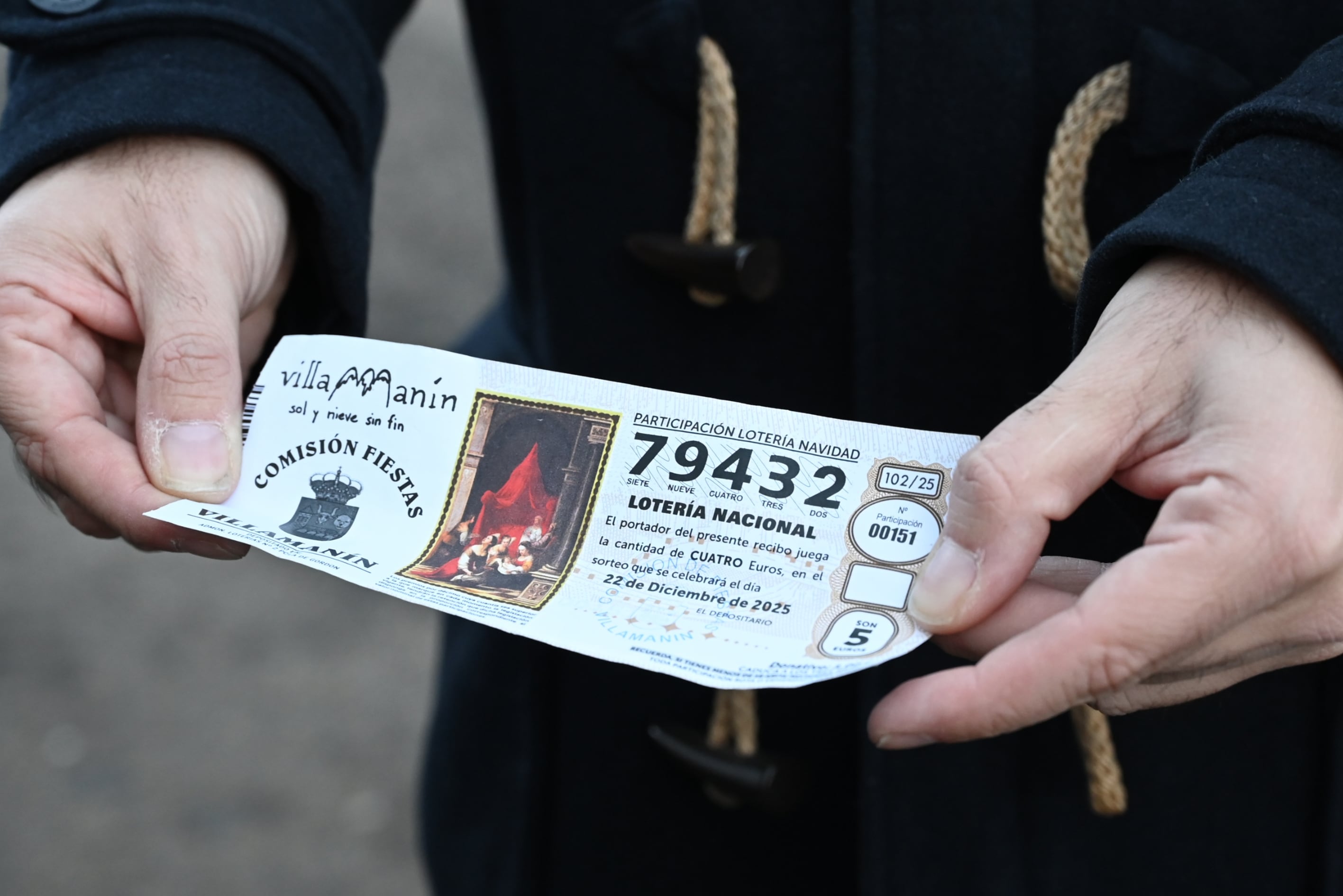 El 'Gordo' de la Lotería de Navidad dejó una lluvia de millones en Villamanín (León) con varias series del número 79.432 vendidas por la comisión de fiestas de la localidad