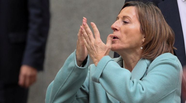 Carme Forcadell, Speaker of Catalan parliament, blows a kiss as she leaves Spain&#039;s Supreme Court