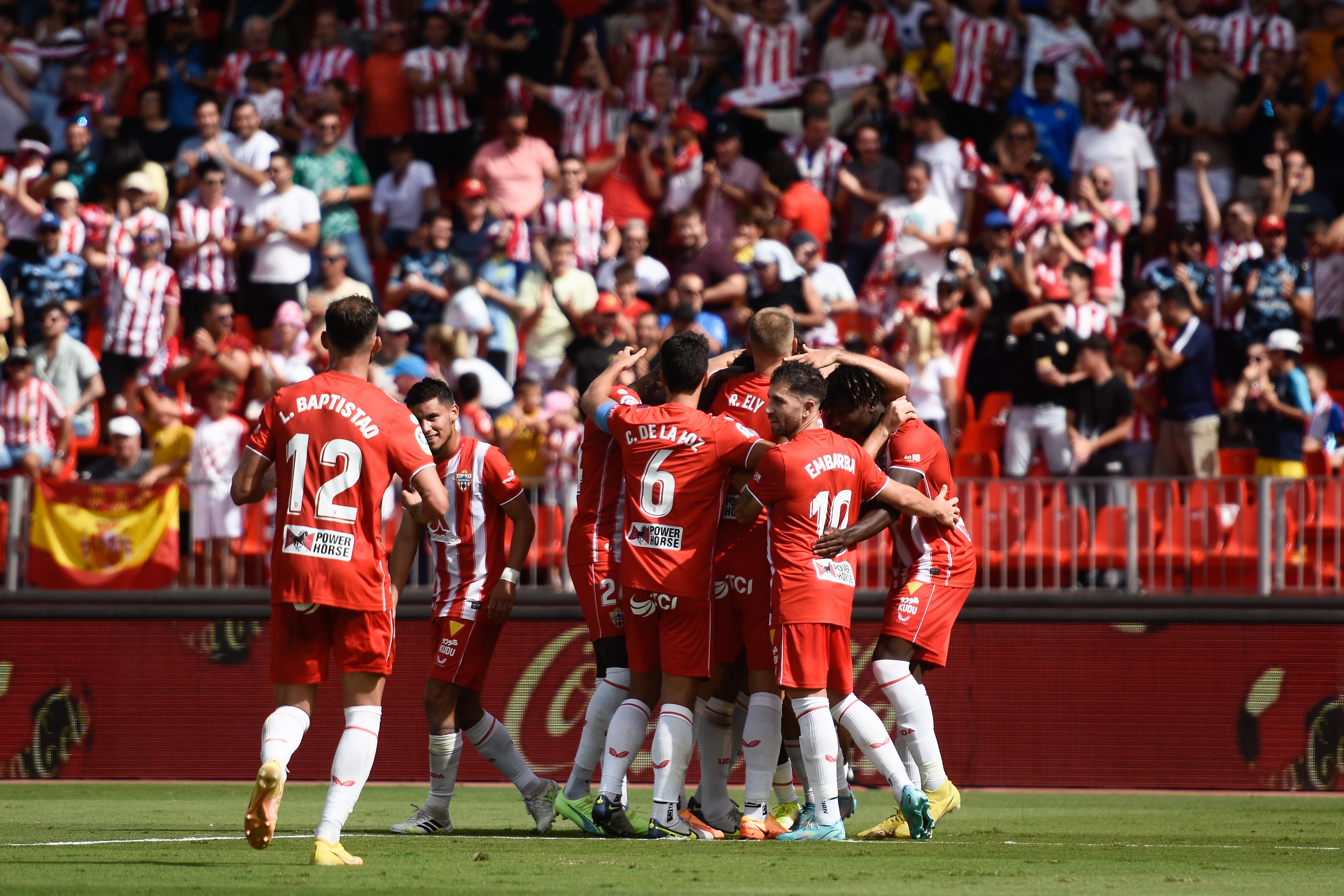 La unión equipo-afición es total para salvar la temporada.