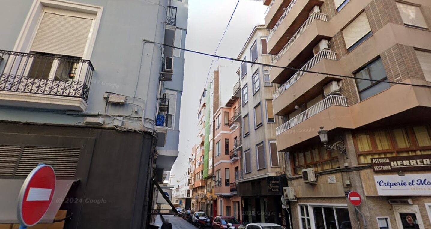 Imagen de la céntrica calle de Alicante en la que ocurrió el suceso