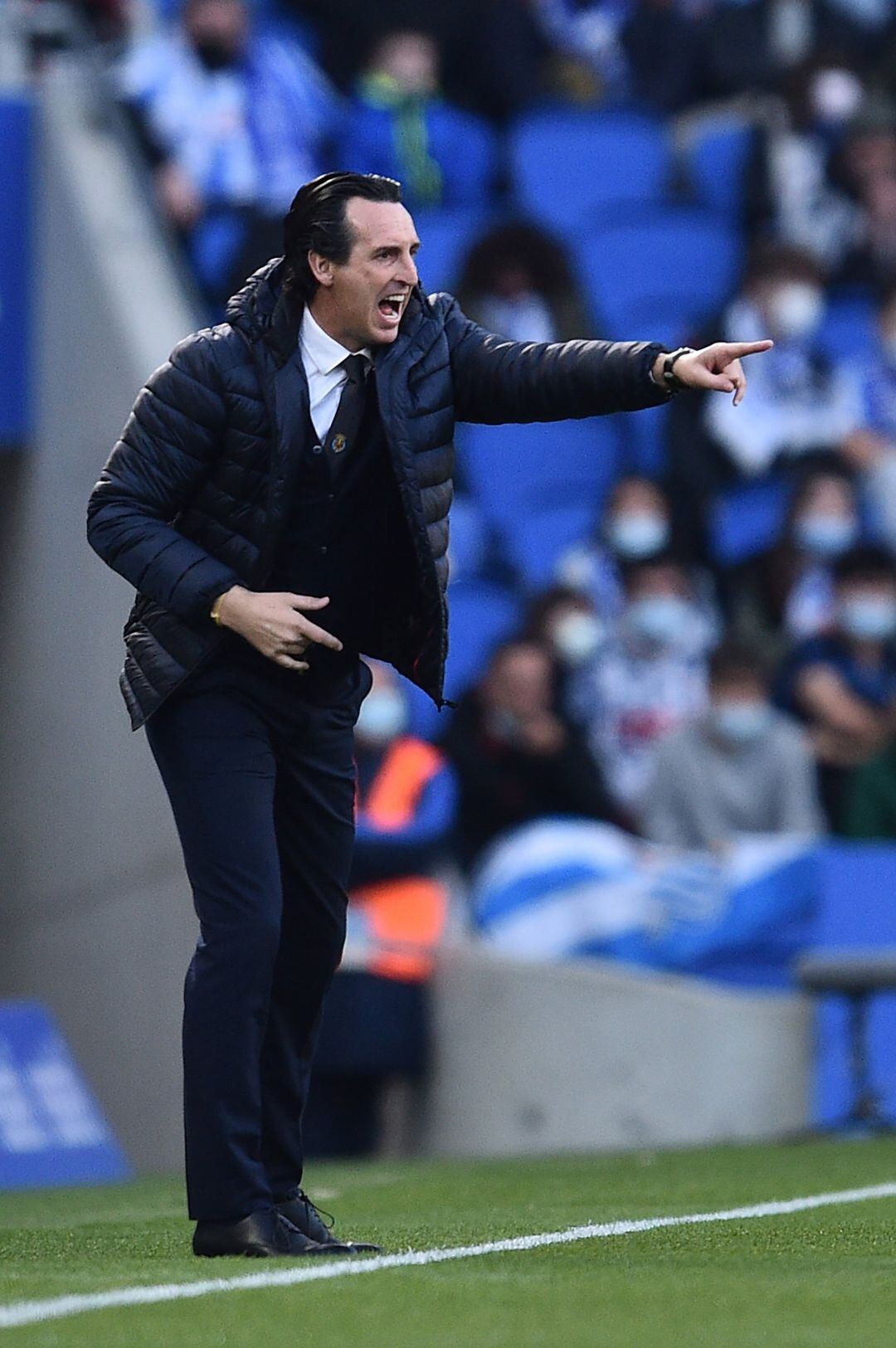 Emery dirige al Villarreal desde el banquillo de Anoeta