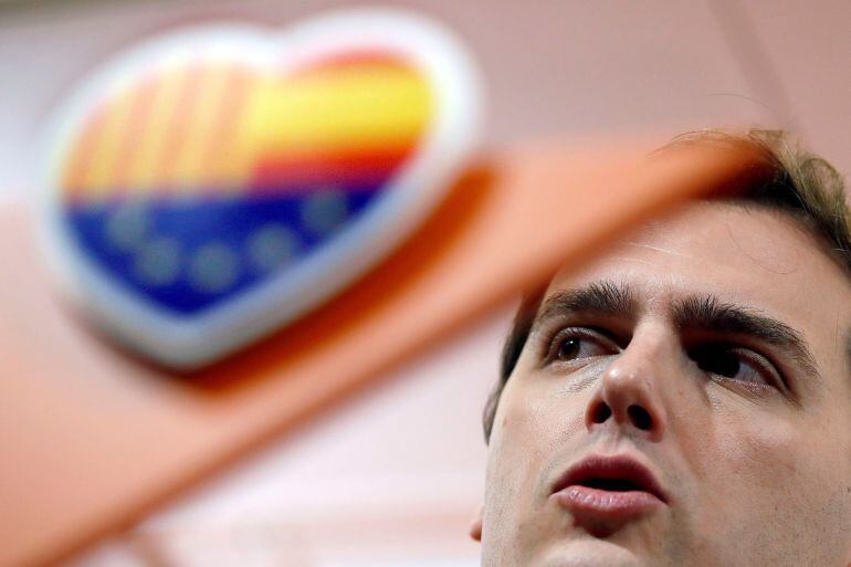 El presidente de Ciudadanos, Albert Rivera, en la rueda de prensa posterior a la reunión que ha mantenido con los dirigentes de SCC