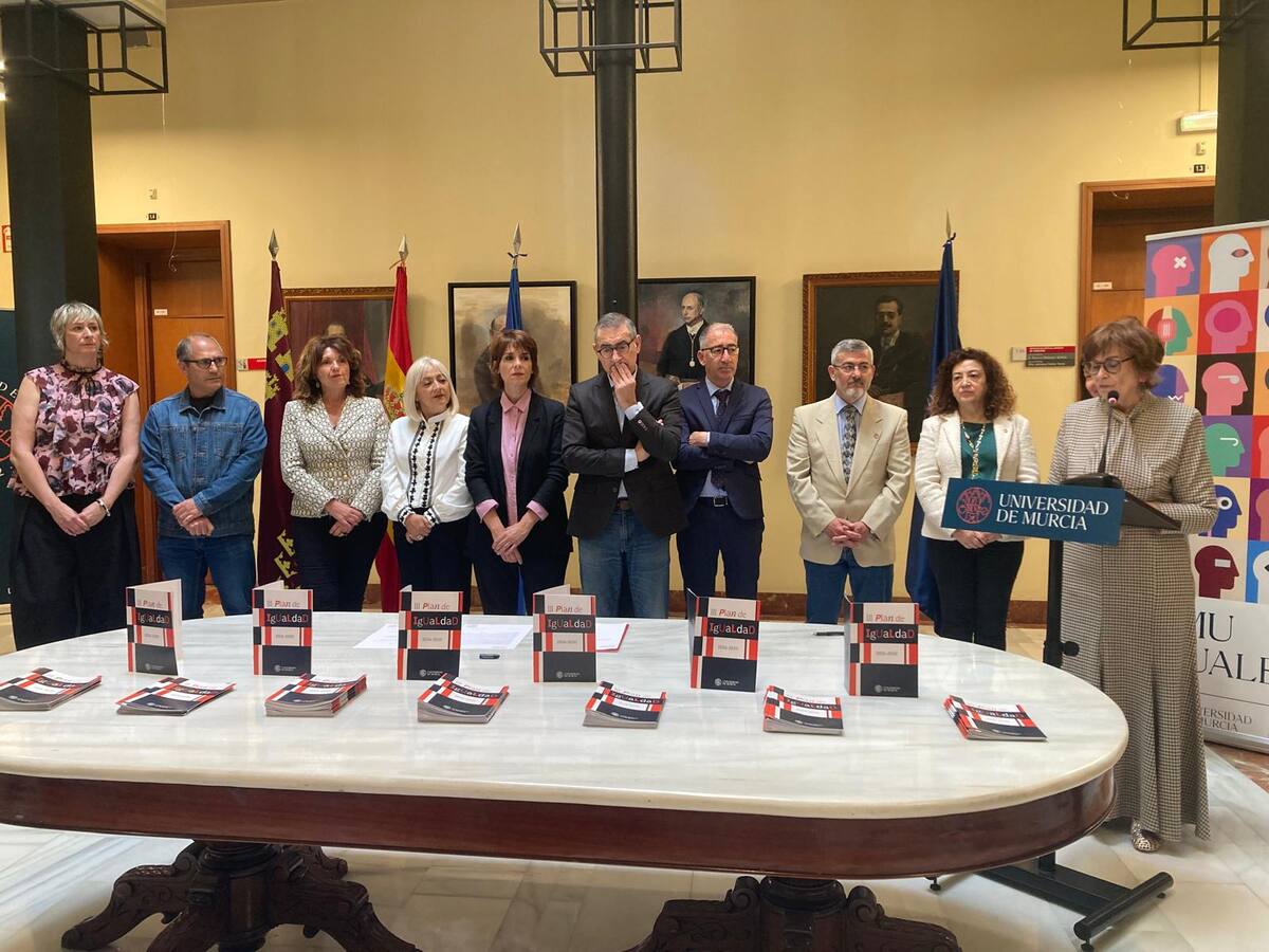 El Plan de Igualdad de la UMU incluye una auditoría retributiva para acabar con la brecha salarial