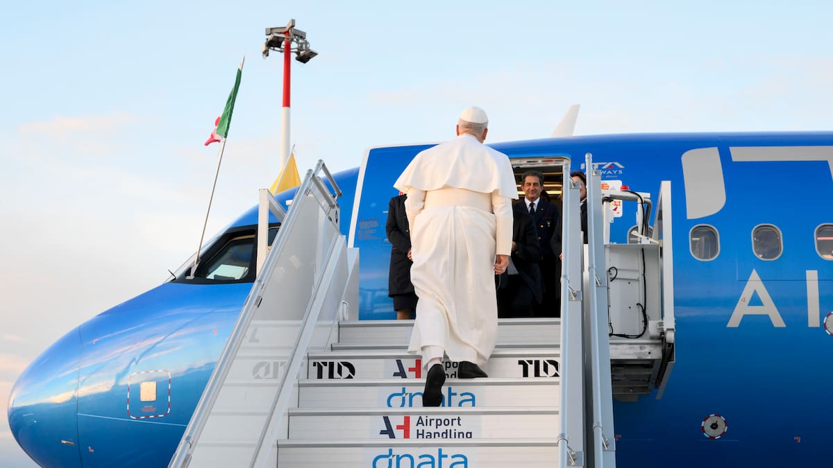 León XIV, ¿el nuevo C.Tangana?