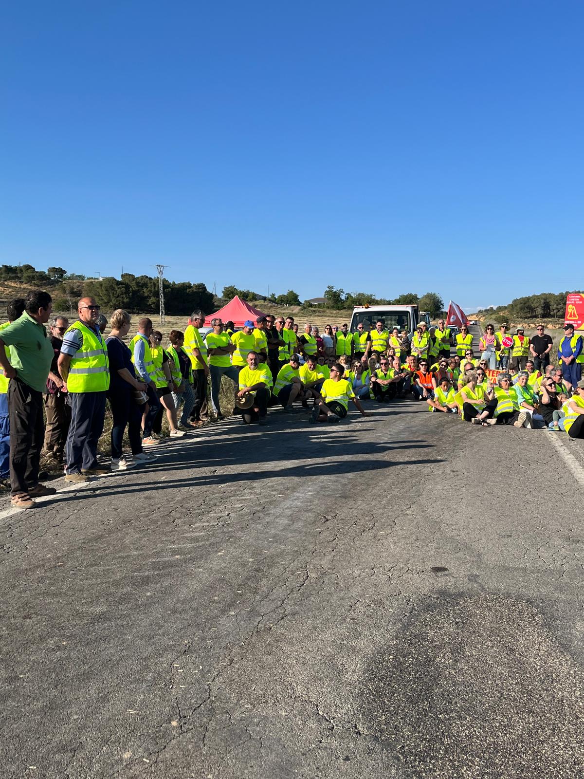 La mejora de la carretera ha sido reivindicada en numerosas ocasiones