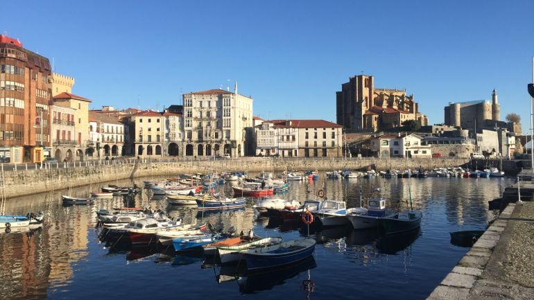 Puerto de Castro Urdiales.