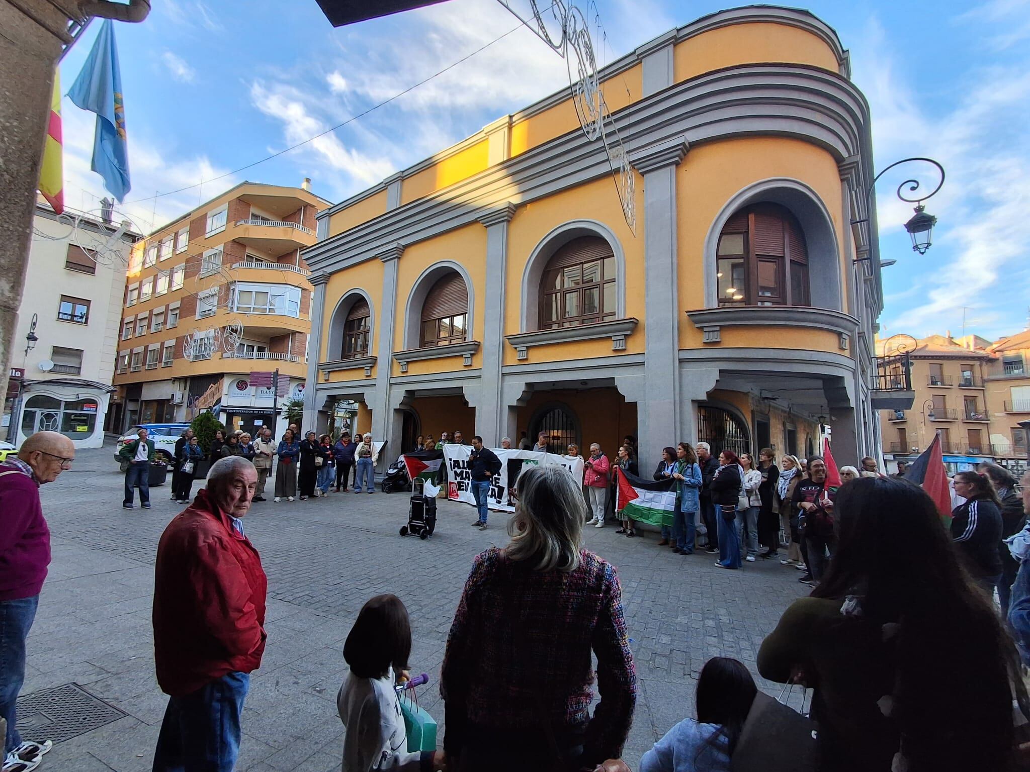 Concentración en Aranda de apoyo flotilla de la libertad hacia Gaza