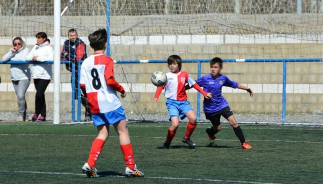 Las competiciones de fútbol de base no se reanudarán esta temporada