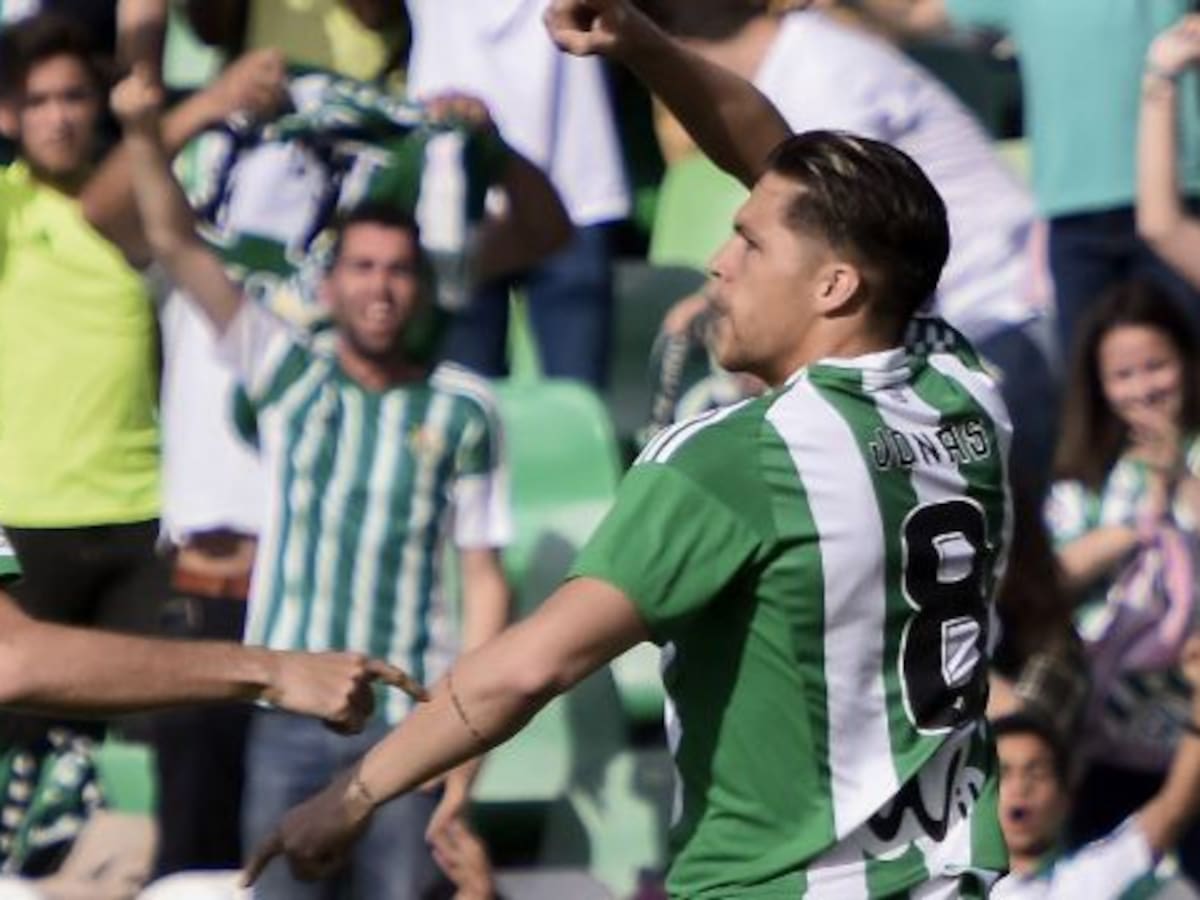 El Betis rompe su mala racha y corta la del Eibar