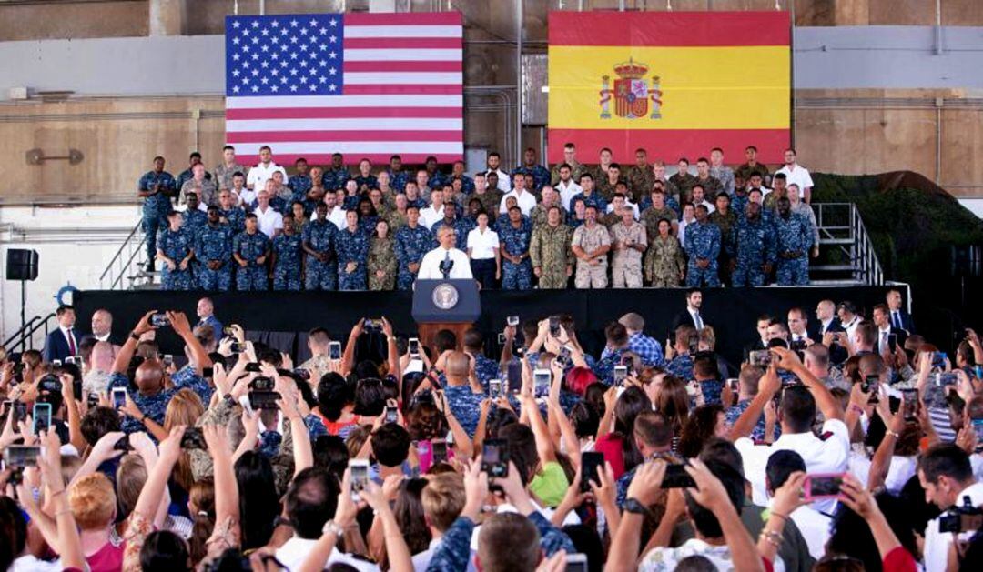 Obama en la base de Rota, en julio de 2016