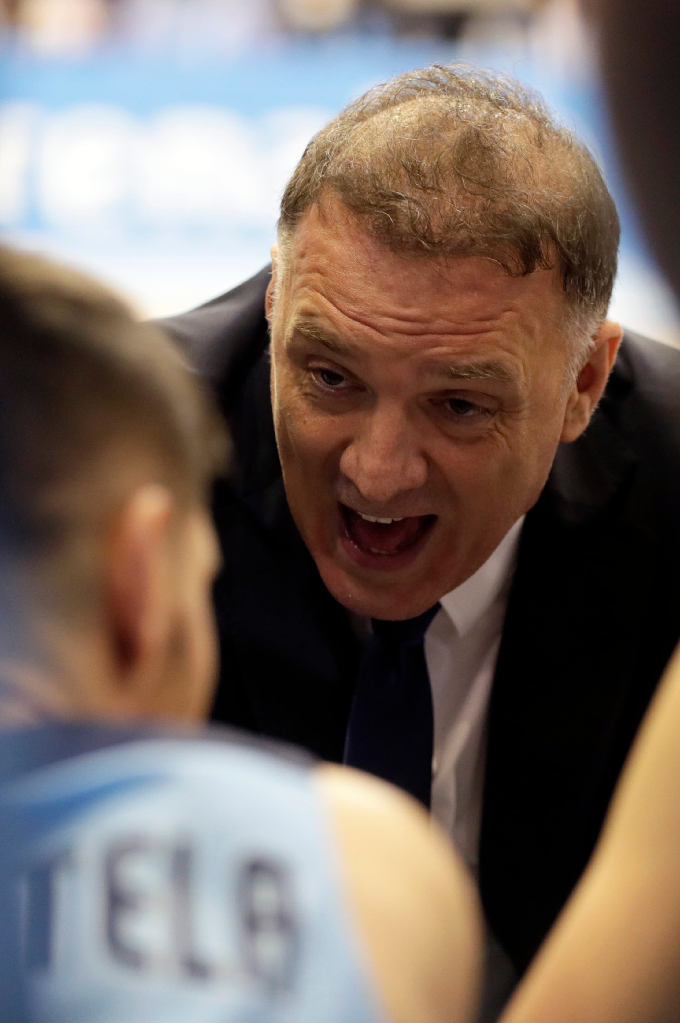 LUGO, 26/03/2022.- El técnico croata del Breogán, Veljko Mrsic, durante el partido de la jornada 26 de Liga ACB que Río Breogán y Monbus Obradoiro juegan hoy sábado en el Pazo dos Deportes de Lugo. EFE/Eliseo Trigo
