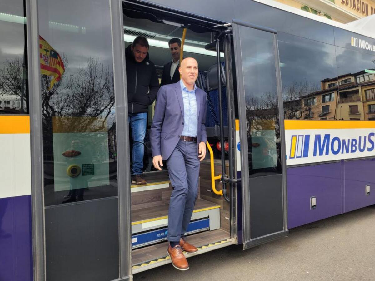 Las frecuencias diarias de autobús entre Graus y Aínsa con Barbastro se duplican
