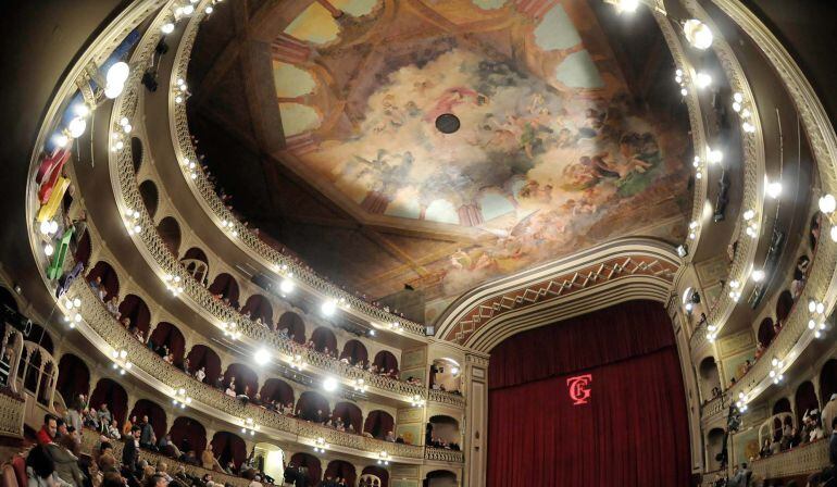 Interior del Gran Teatro Falla