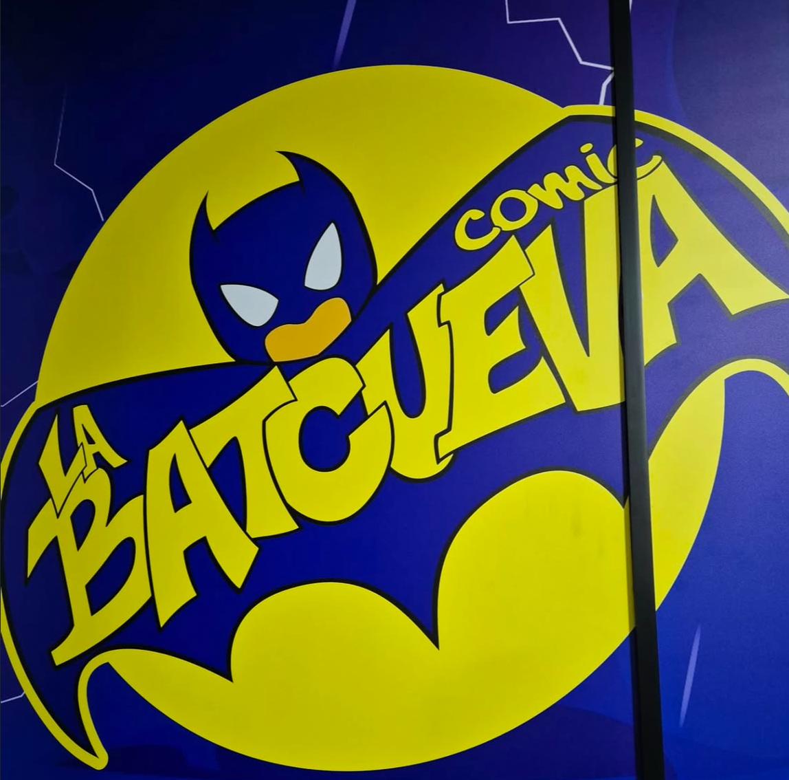 Logo de La Batcueva Comics