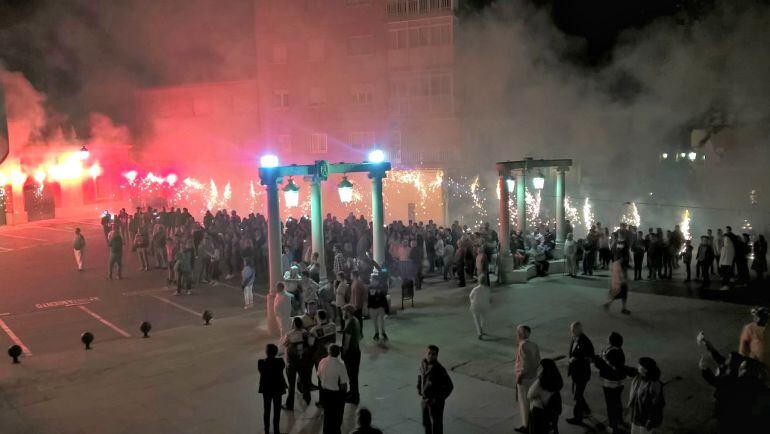 Traca final en la Plaza del Ayuntamiento