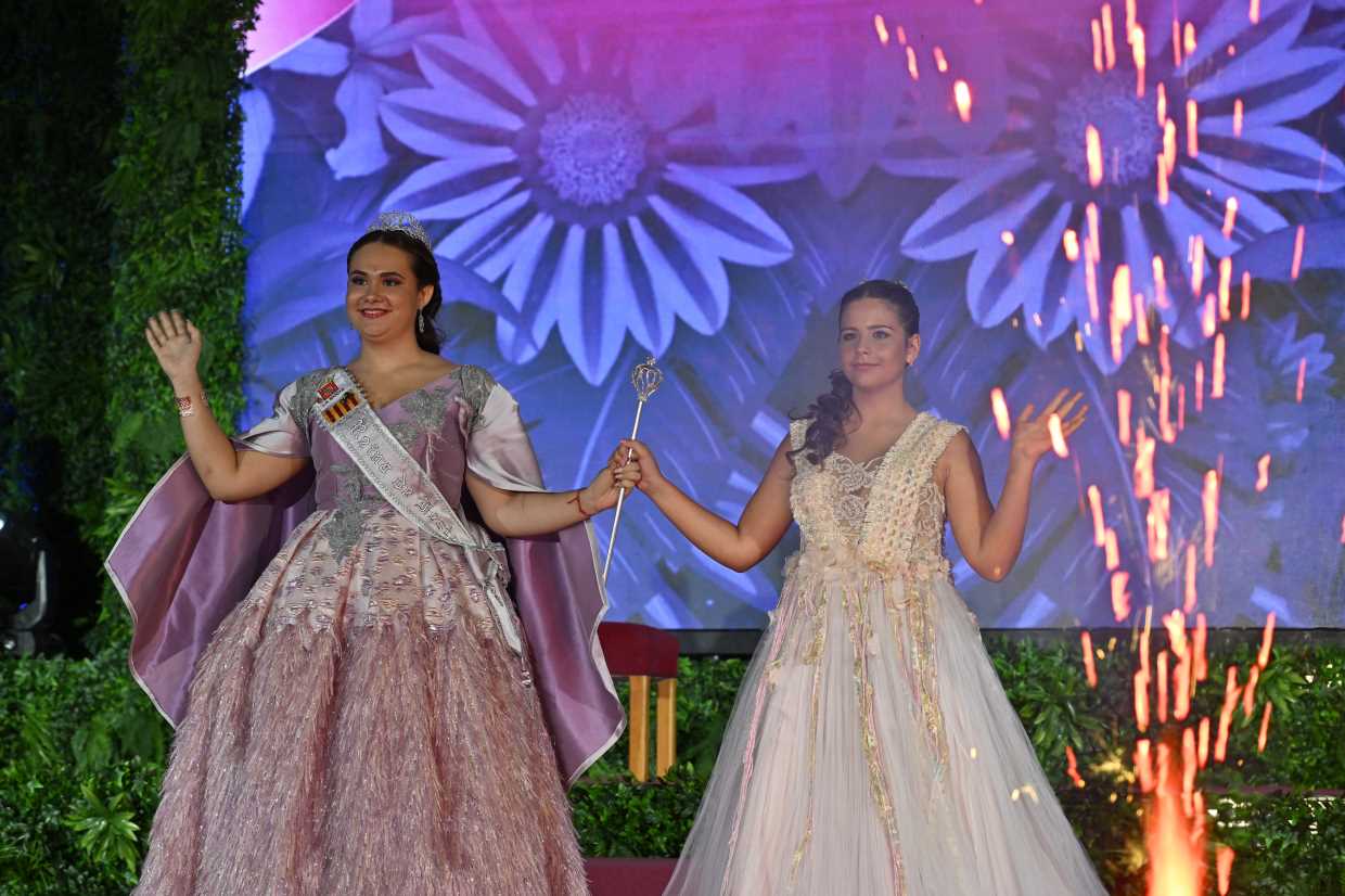 Imagen de la nueva reina de las fiestas de La Nucía