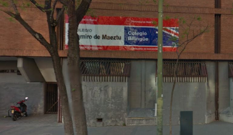 Entrada del colegio bilingüe Ramiro de Maeztu.