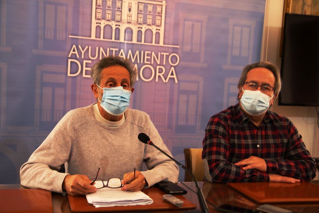  Romualdo Fernández y Francisco Guarido durante la presentación del convenio