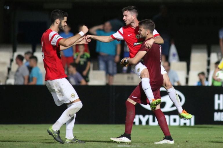 MIñano, Buigues y Roman celebran el pase a la siguiente ronda en la Copa del Rey