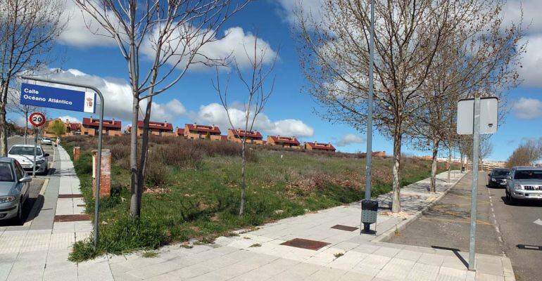 Parcela en la que se construirá el primer instituto público de Paracuellos de Jarama, en el sector 4 de Miramadrid