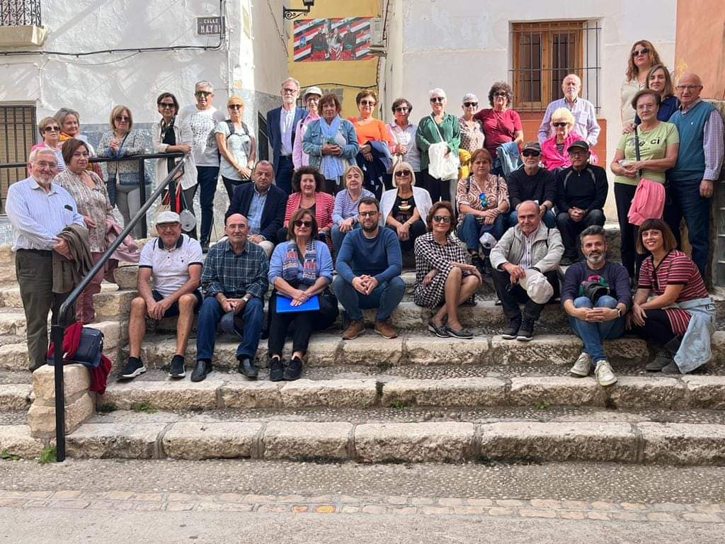Pase literario por el casco histórico de Petrer en la VII Quincena Cultural de Gramática Parda