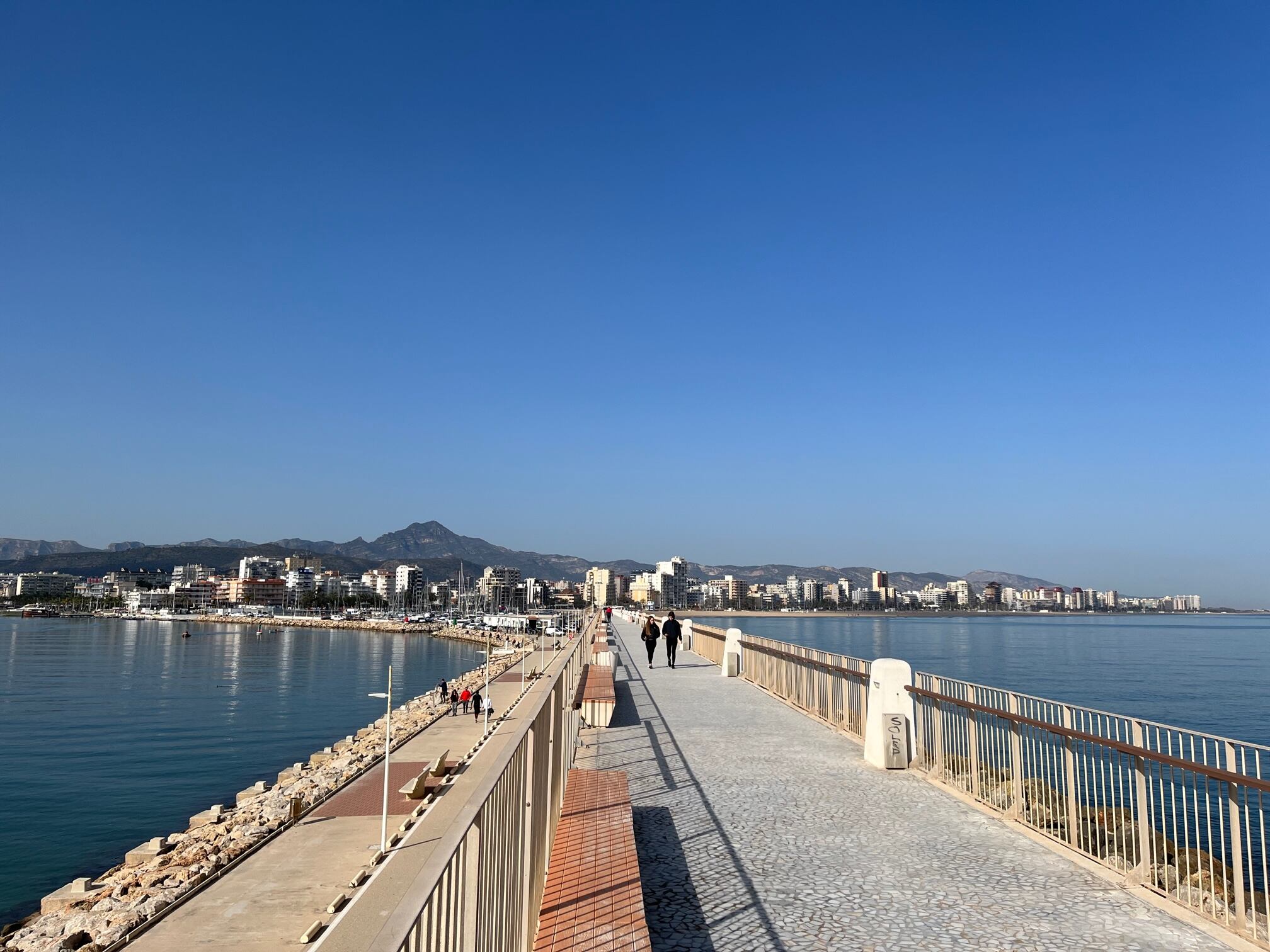 Playa de Gandia este abril