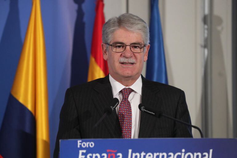 El ministro de Asuntos Exteriores, Alfonso Dastis, durante una rueda de prensa