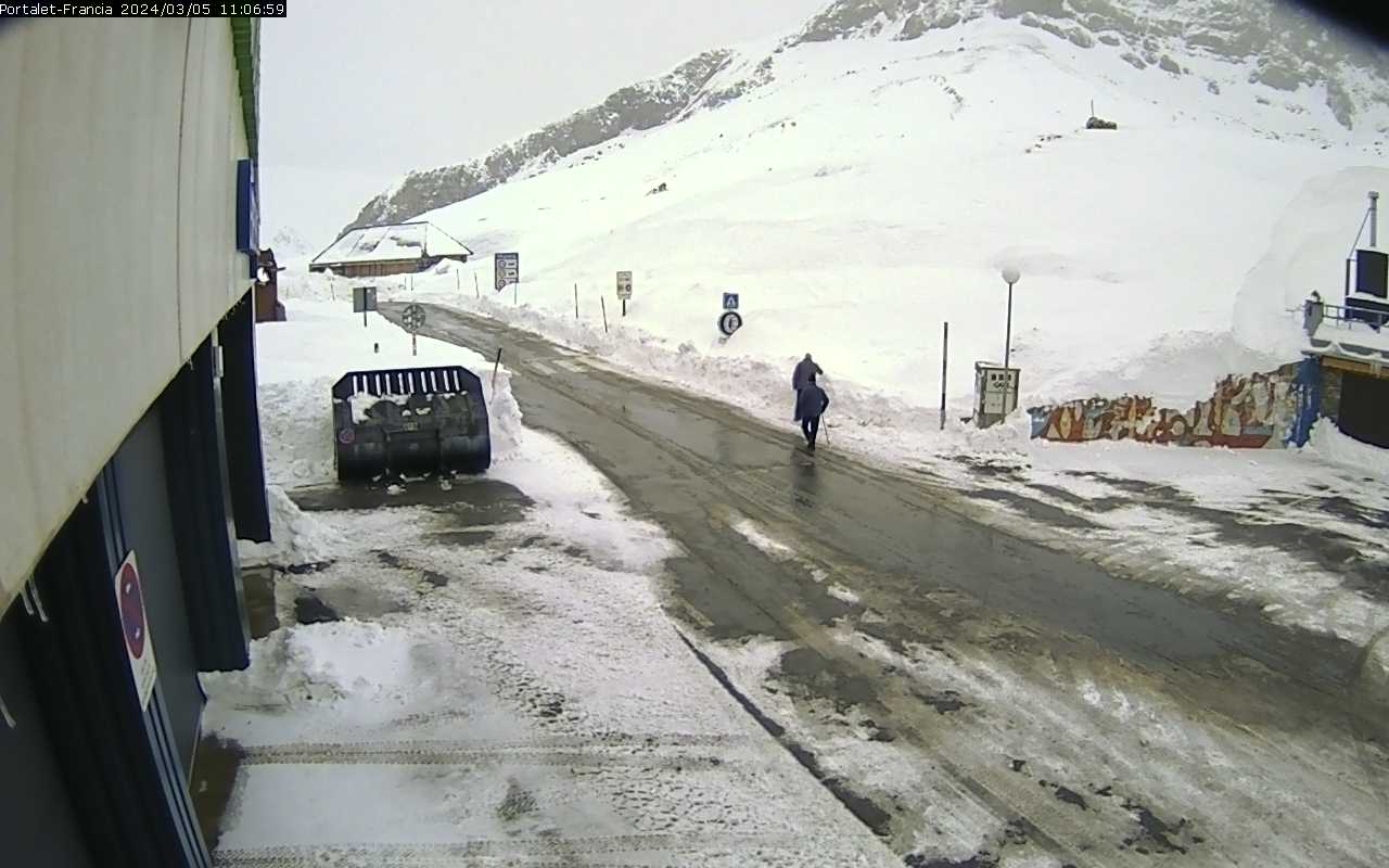 Paso del Portalet en el lado francés este martes por la mañana