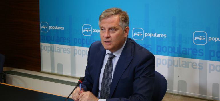 Francisco Cañizares en rueda de prensa