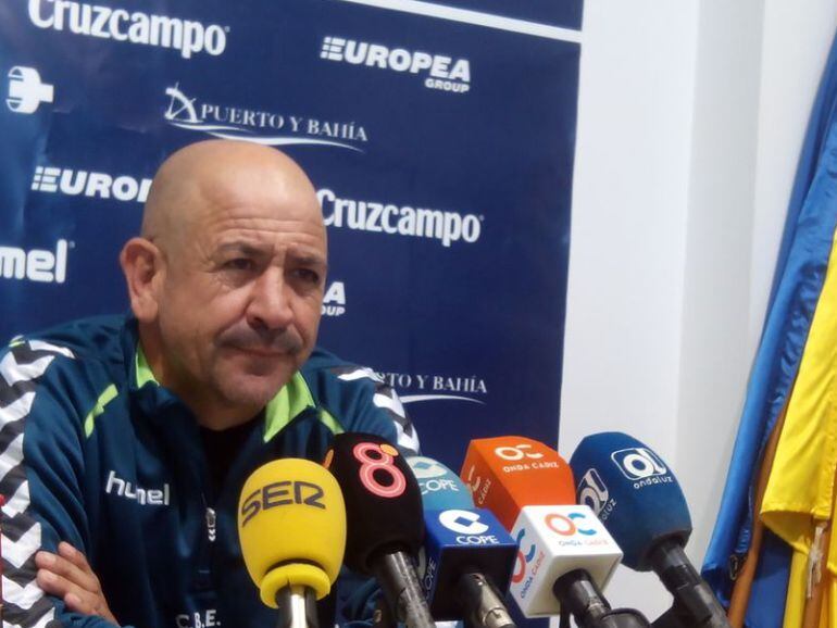 Barragán en rueda de prensa.