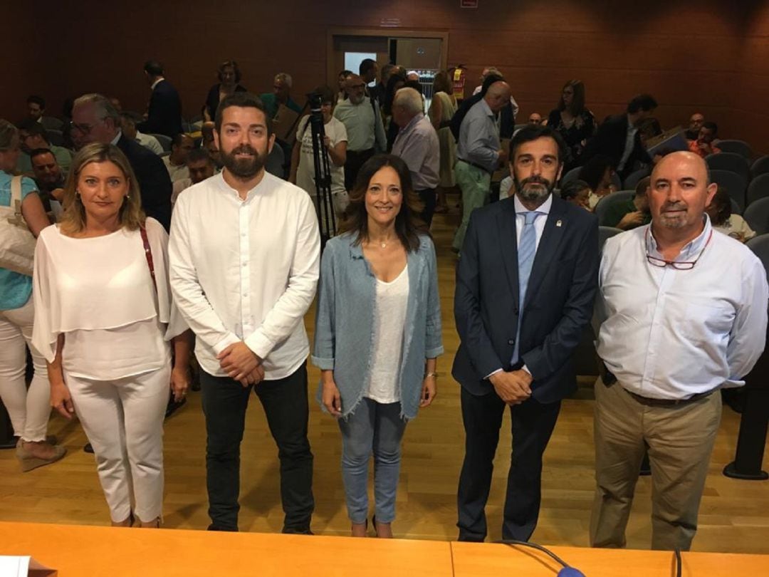 Personalidades de la Junta de Andalucía, CCOO y UGT durante la inauguración de esta nueva iniciativa