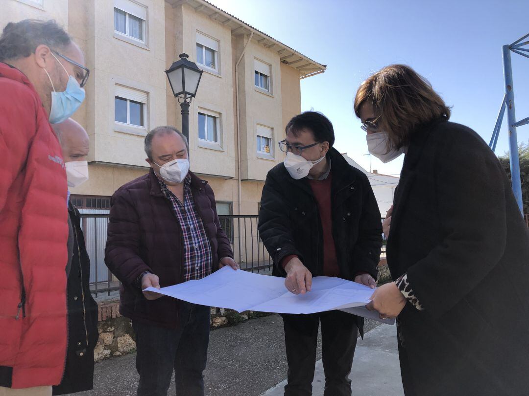 Visita de la presidenta de la Diputación de Palencia a Grijota