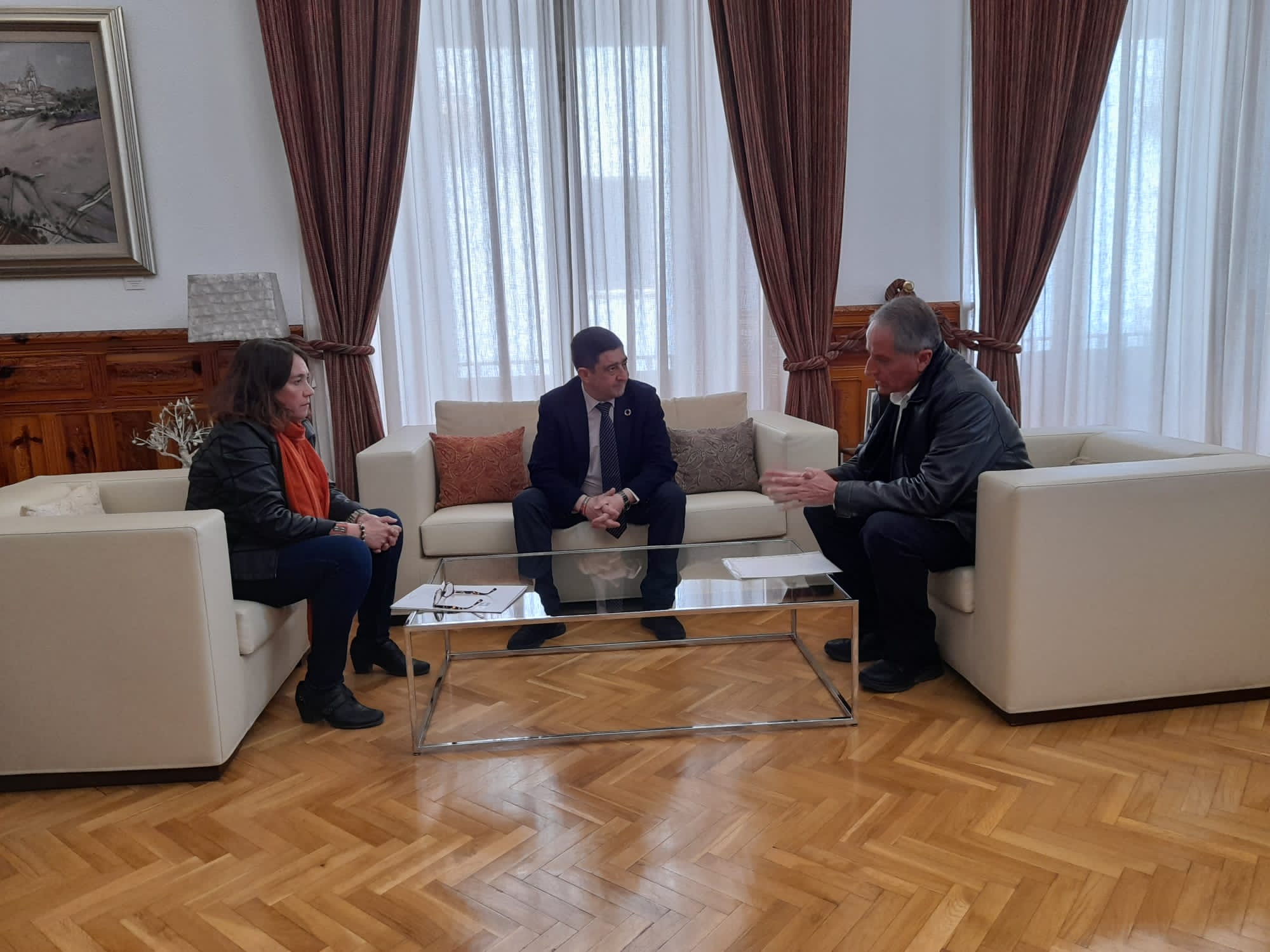 Reunión entre los organizadores de las jornadas de memoria democrática.