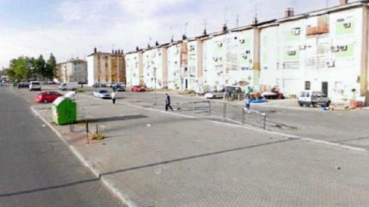 El comisionado para el Polígono Sur de Sevilla reclama medidas más contundentes tras el último tiroteo con armas de guerra en las Tres Mil Viviendas