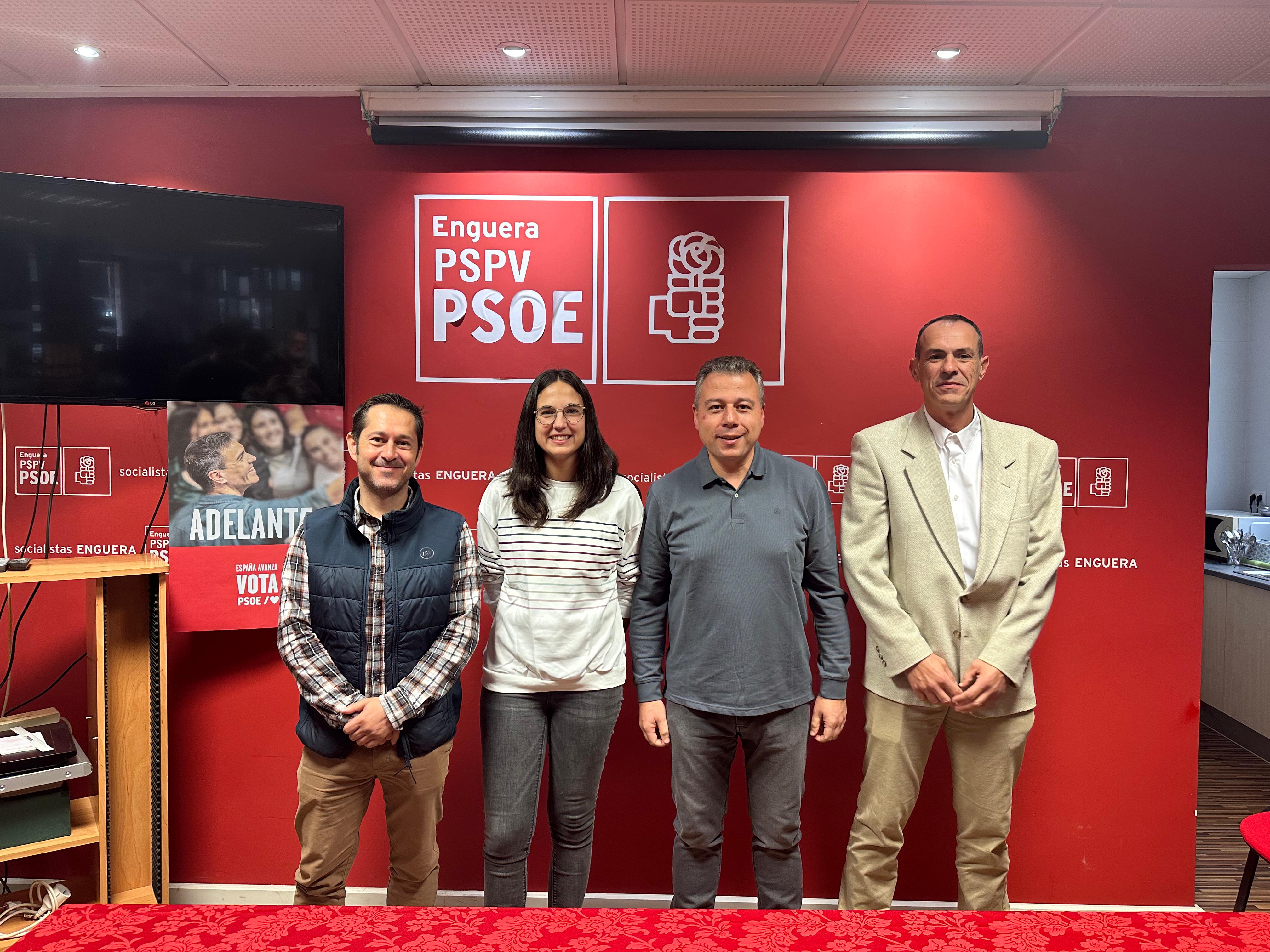 José Luis Gijón, Nuria Mengual, Roberto Granero y Jesús Úbeda en el Comité Comarcal del PSPV-PSOE de la Costera-Canal