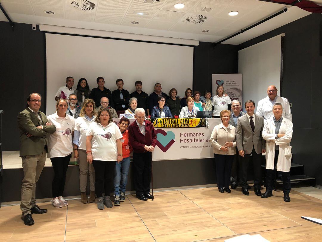 Foto de familia del encuentro celebrado en Hermanas Hospitalarias Palencia