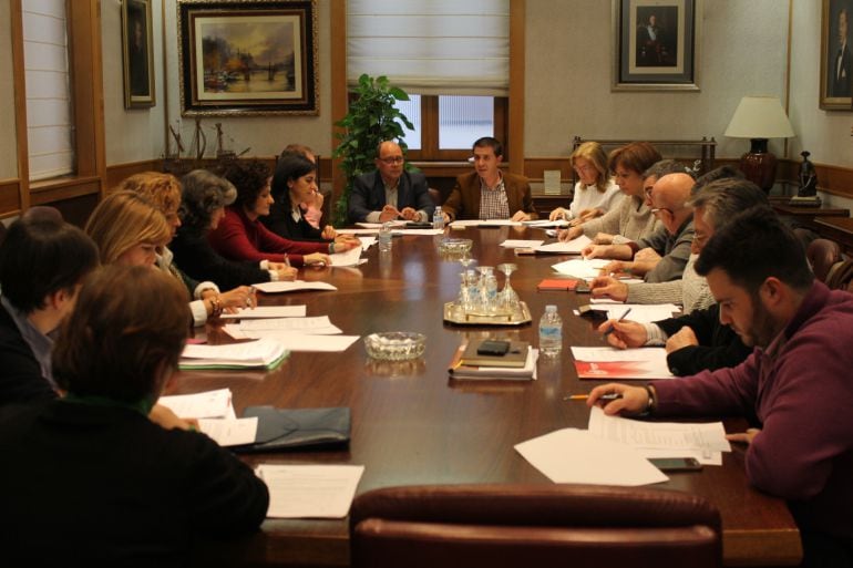 Reunión de la mesa social