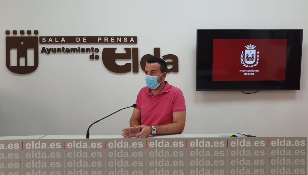 Fernando Gómez, edil de Educación y Contratación de Elda 