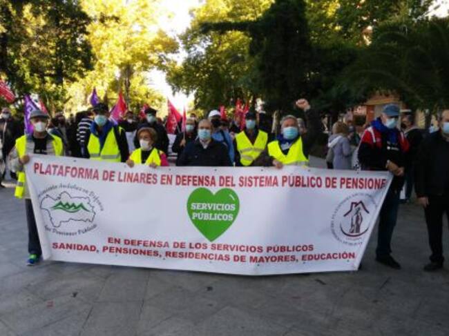 Pensionistas de Linares apoyan la movilización.