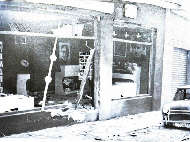 Fotografía del atentado bomba. Fuente: Llibreria La Costera