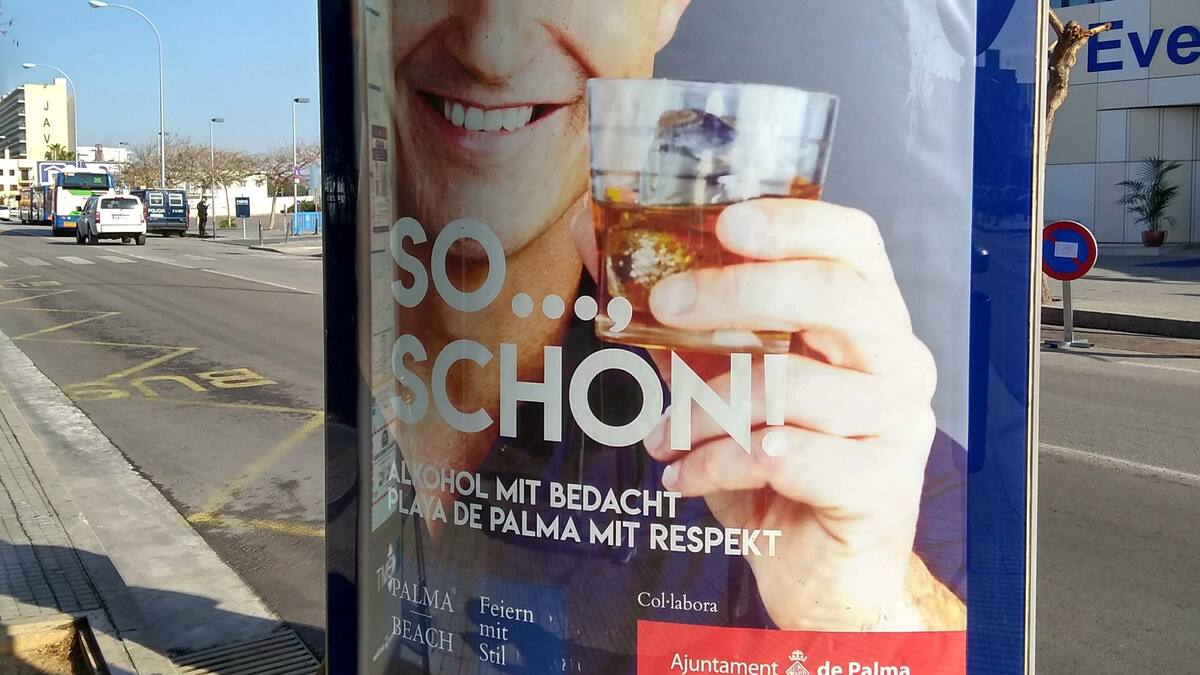 Cort elimina la publicidad de alcohol en los espacios públicos de la ciudad