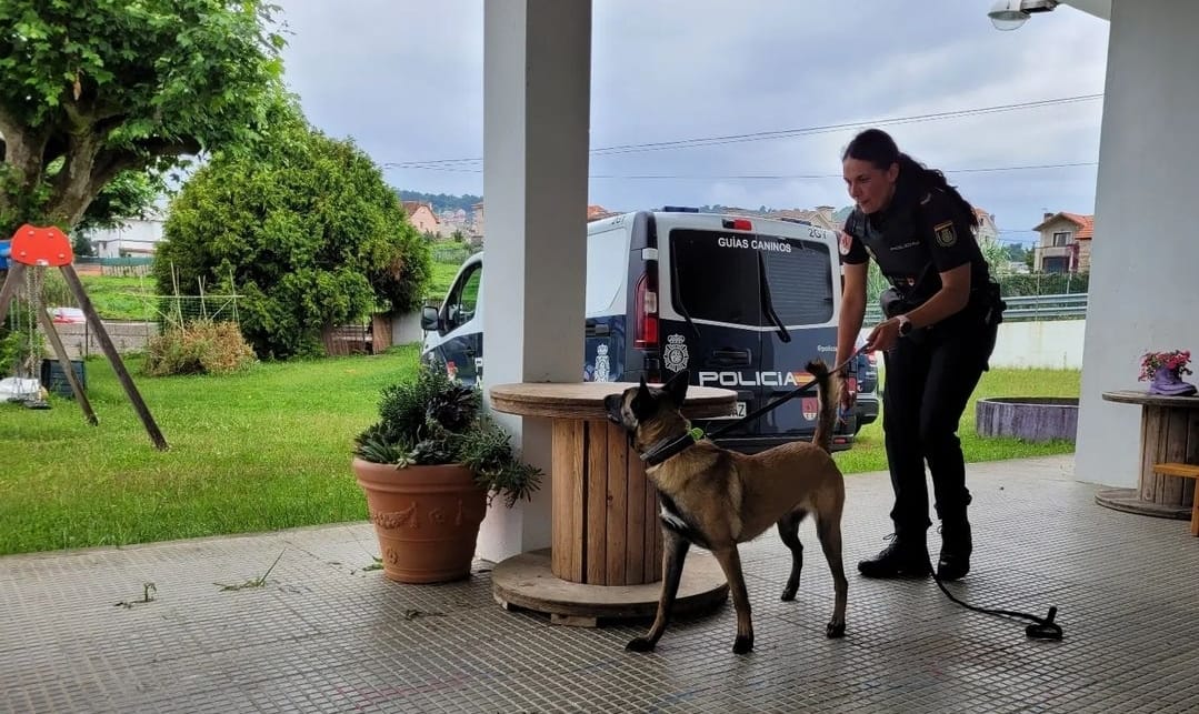 Imagen de archivo de la Policía Nacional en Redondela