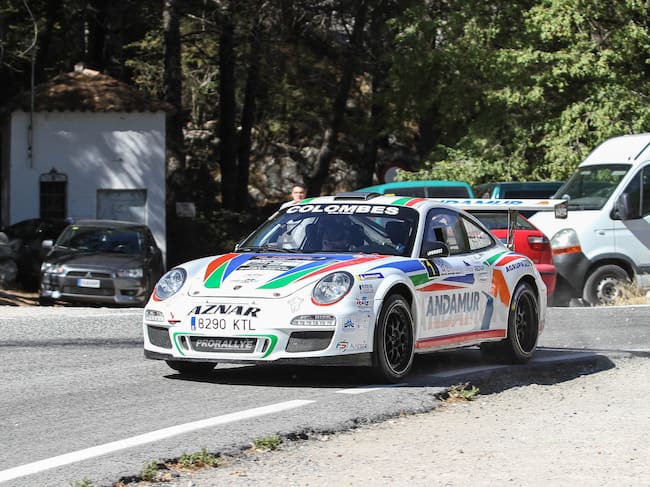 Imagen de uno de los vehículos participantes en el Rally