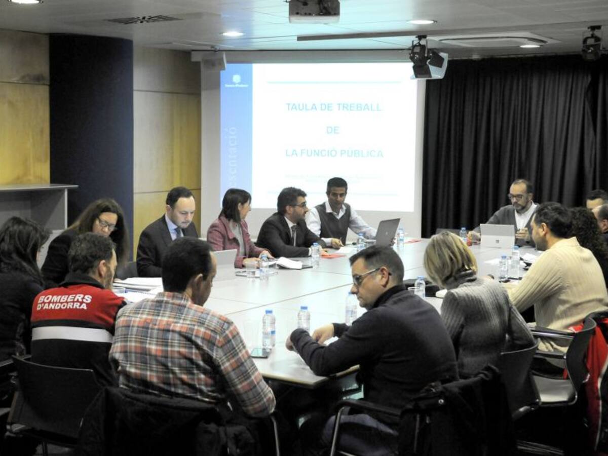 Els sindicats i el Govern tancaran dilluns vinent la taula de la Funció Pública